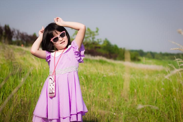 满18周岁点击转入2024大象应用界面展示